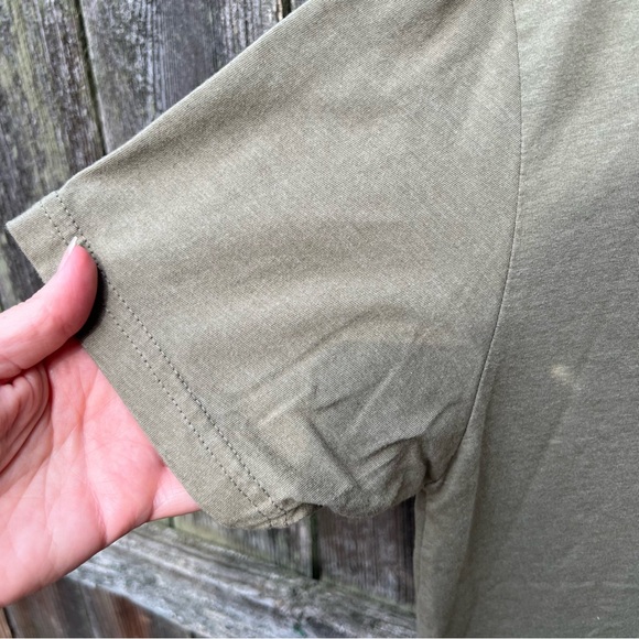 Yellowstone KIMES Green T-Shirt - Picture 5 of 6